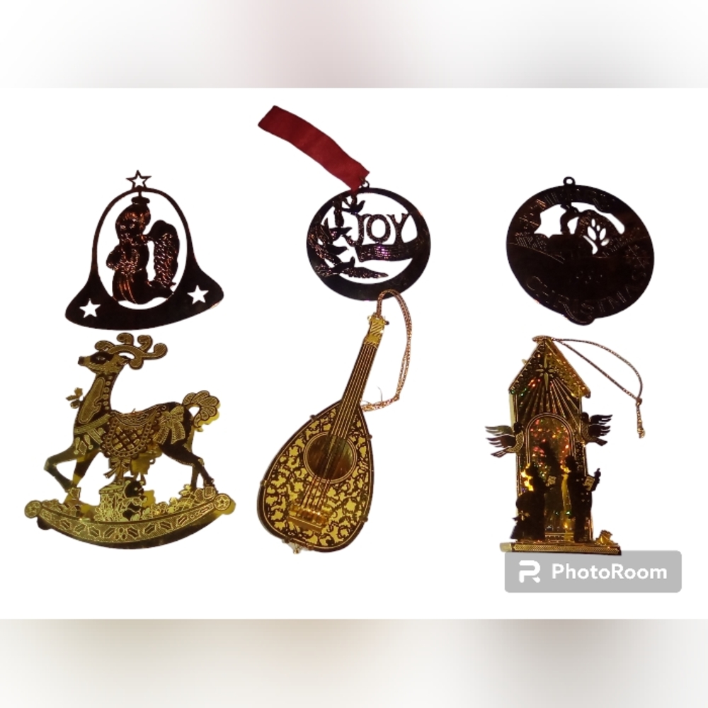 Gold Christmas Ornaments